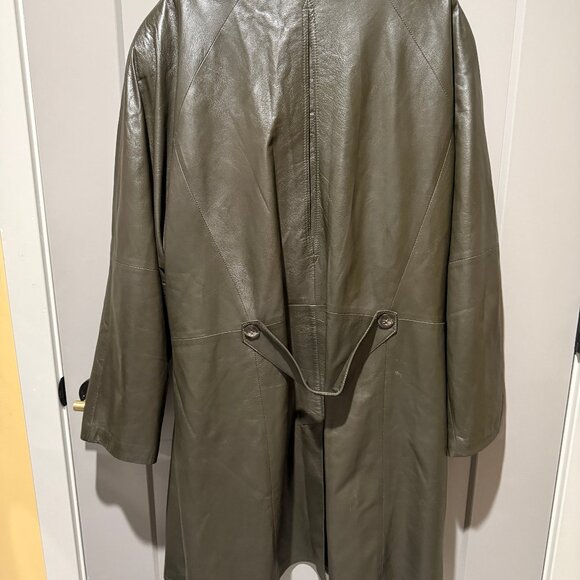 Men's Leather Trench Coat - Olive Green - Picture 12 of 14